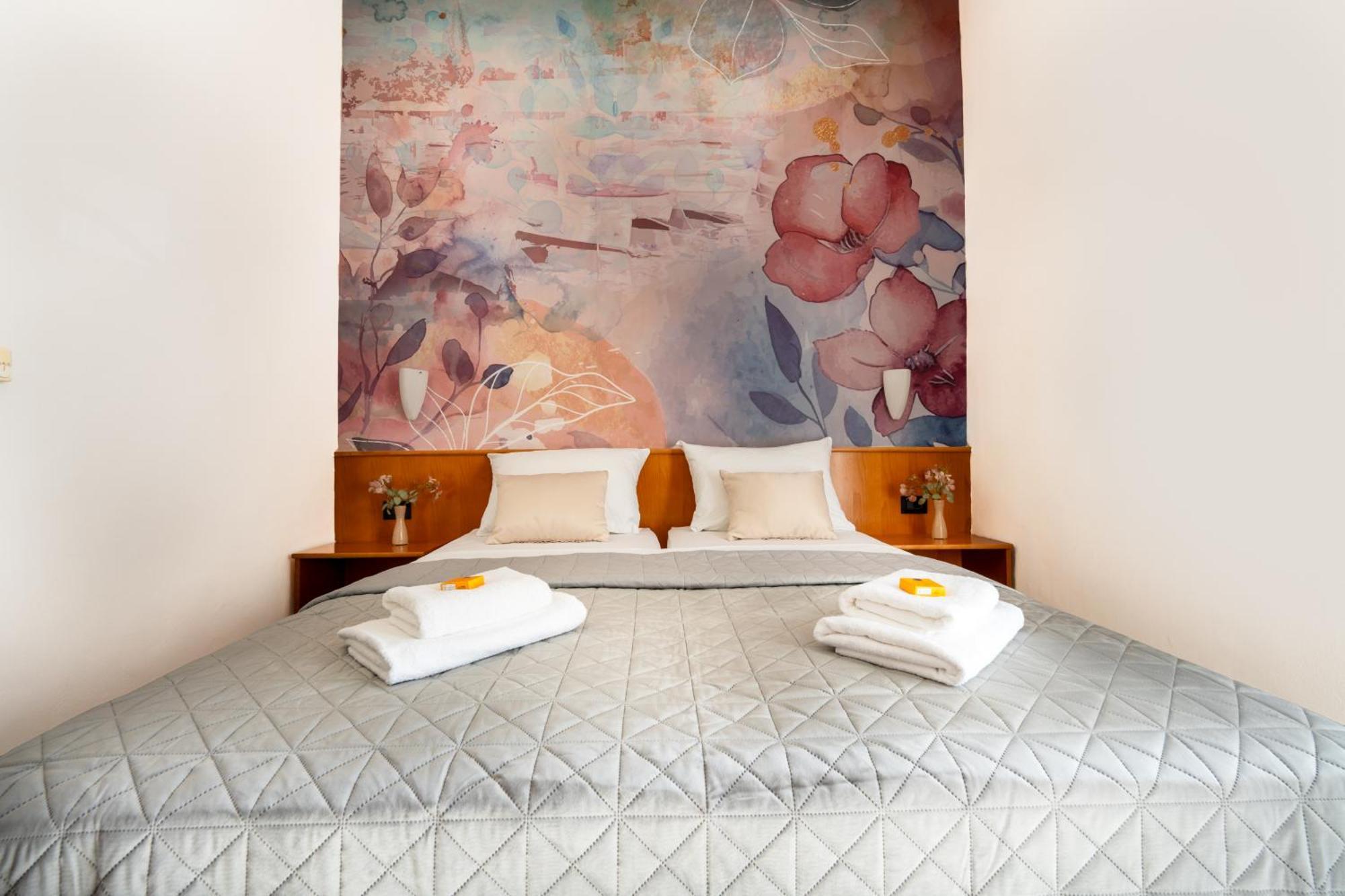 בול Newly Renovated Hotel Kastil חדר תמונה