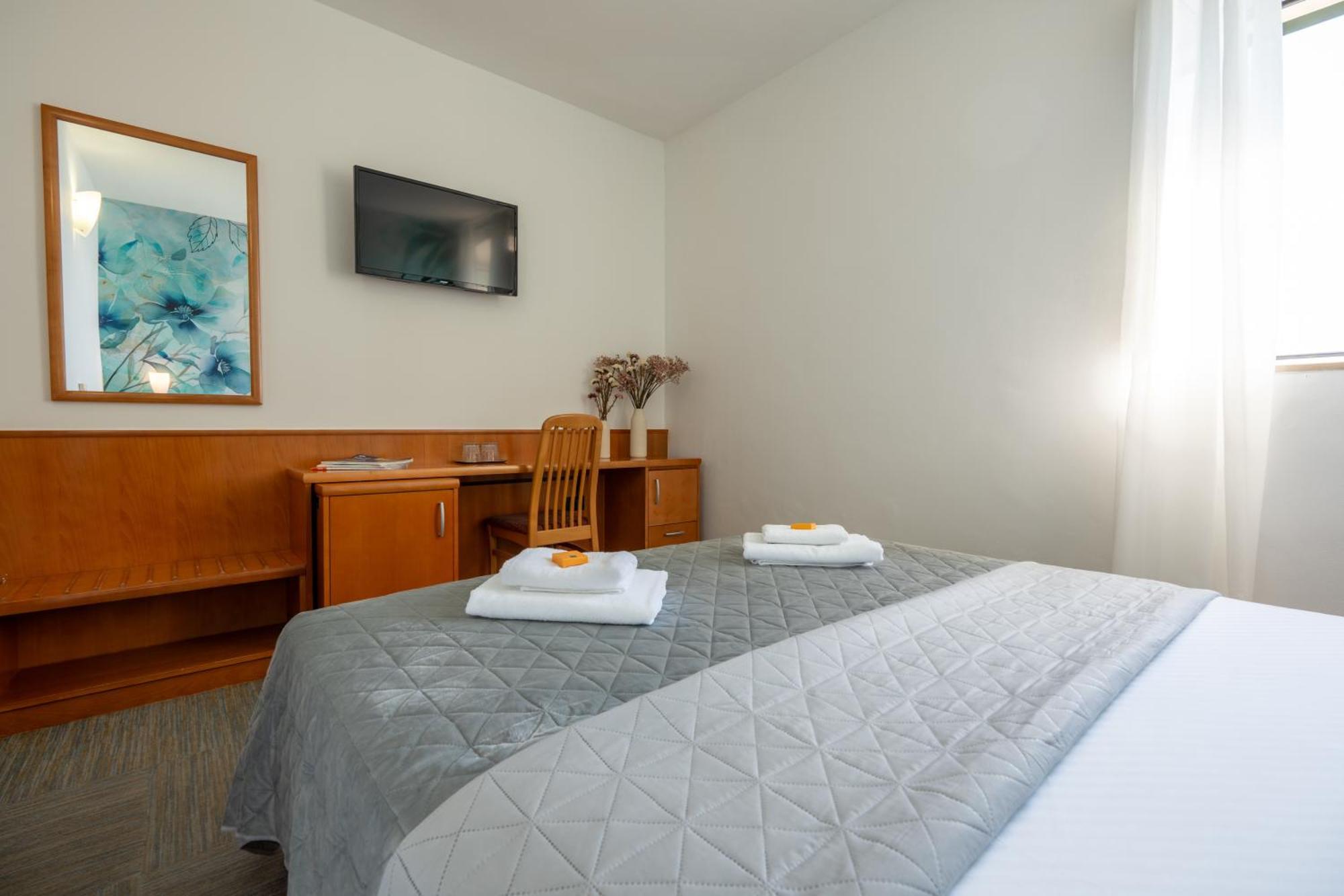 בול Newly Renovated Hotel Kastil חדר תמונה